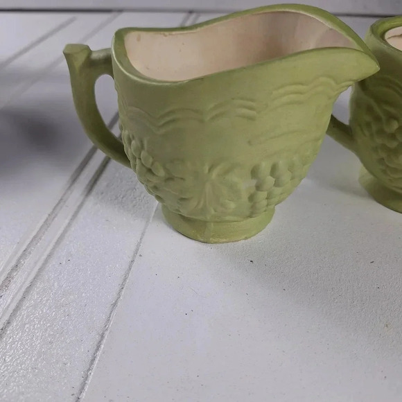 Arnels Vintage Creamer & Sugar Cup Grape Design Green Pottery - Picture 9 of 11